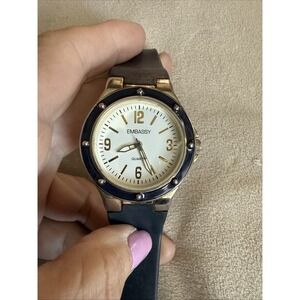 Black & Gold Embassy by Gruen Quartz Luxury Ladies‎ Watch Needs Battery. 4299